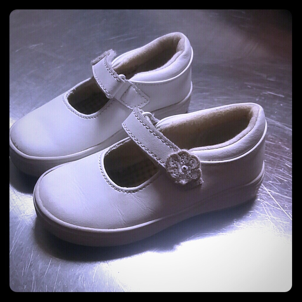Toddler girls White Keds size 7